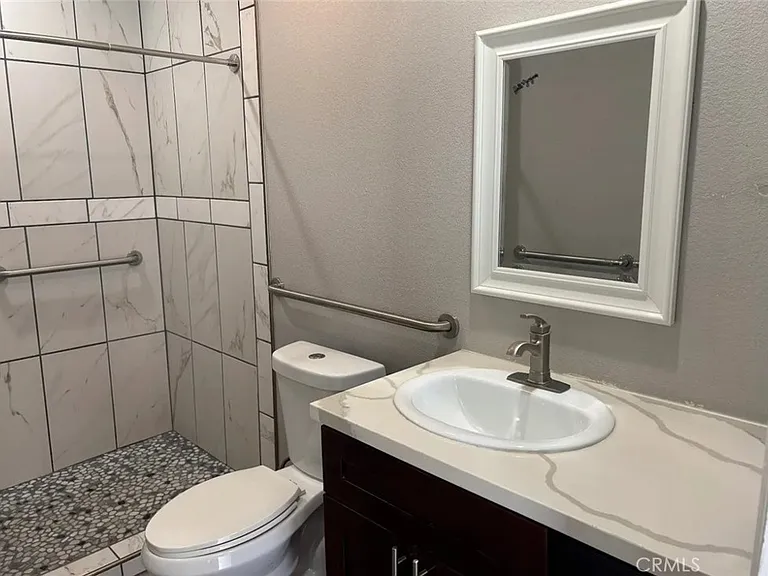 1147 W Avenue H11 — Photo 6