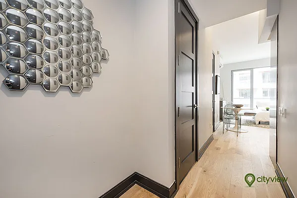 Rented by City View Living | media 83