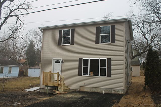 1st image of 26184 W Van Buren St