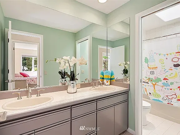 5560 NW Konigs Ct — Photo 3