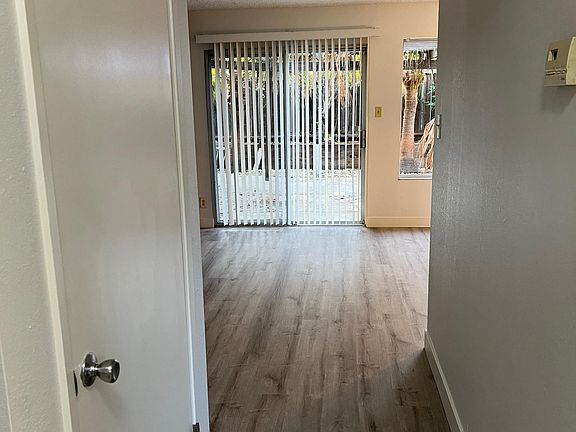 4th image of 2300 Banyan Way