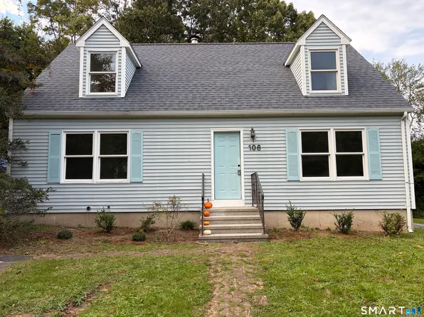 106 Deerfield Ridge Drive, Groton, CT 06355