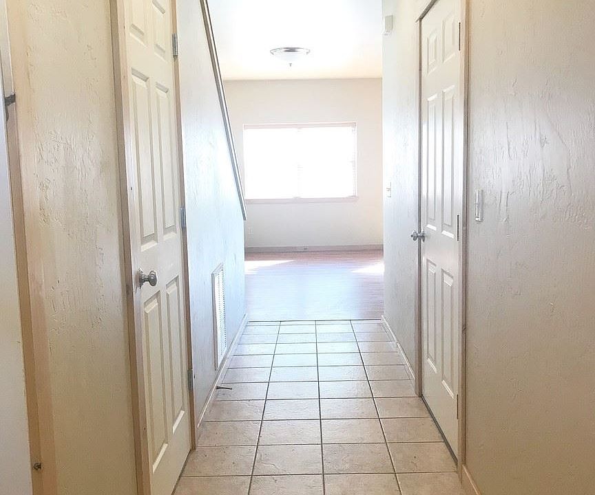 1st image of 112 Droulliard Ave