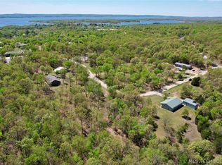 25 Duchess Creek Dr, Porum, OK 74455
