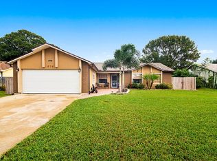 876 Yellow Pine Ave, Rockledge, FL 32955