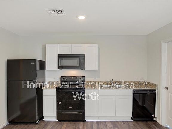 3rd image of 2551 Elsie Faye Heggins St