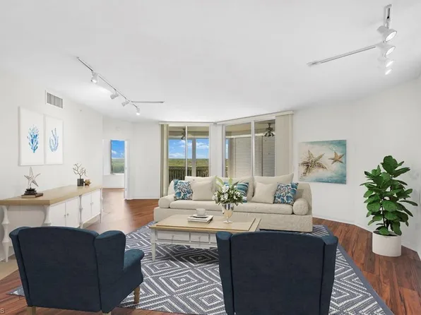 1001 Arbor Lake DR #307, NAPLES, FL 34110