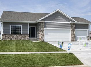 2724 8th Ave SE, Altoona, IA 50009
