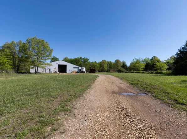 935 Beulah Creek Drive, Marshfield, MO 65706