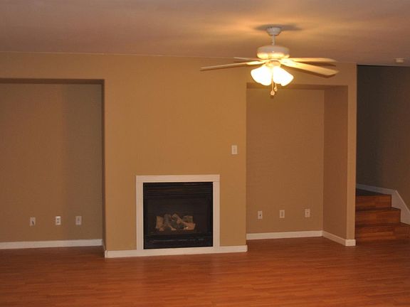4th image of 7530 Shasta Ave