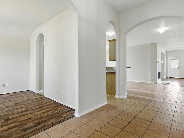 4827 Claymill Ct — Photo 5