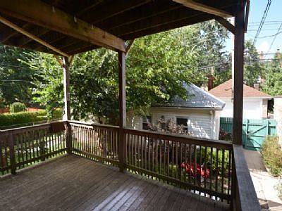 4th image of 1426 W Foster Ave #1