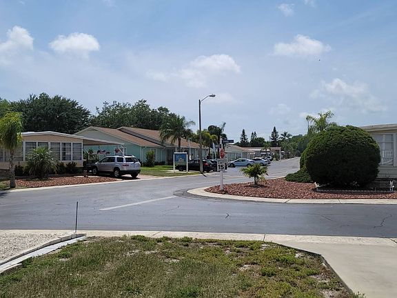 5th image of 305 Oceanview Ave