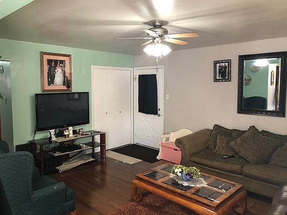 4th image of 14617 Cleveland Ave