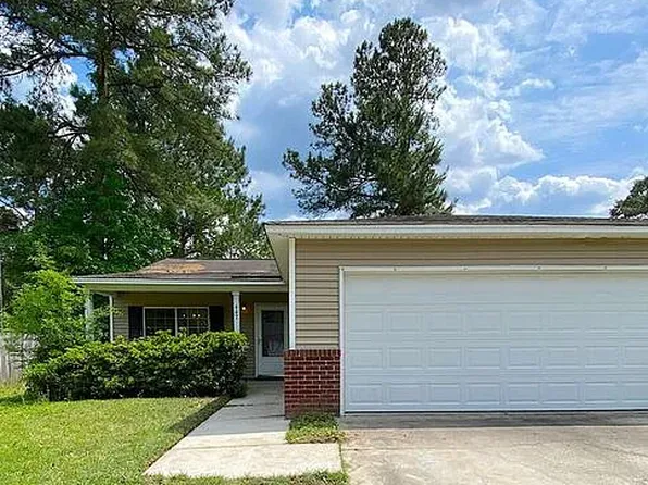 407 Catawba Dr, Summerville, SC 29483
