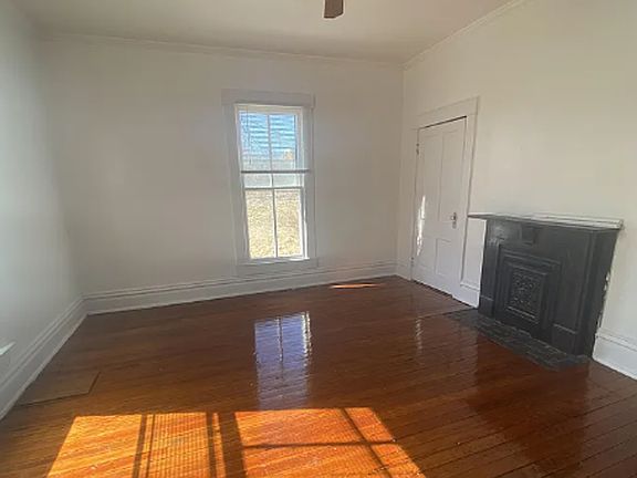 2nd image of 1045 Alexander Dr