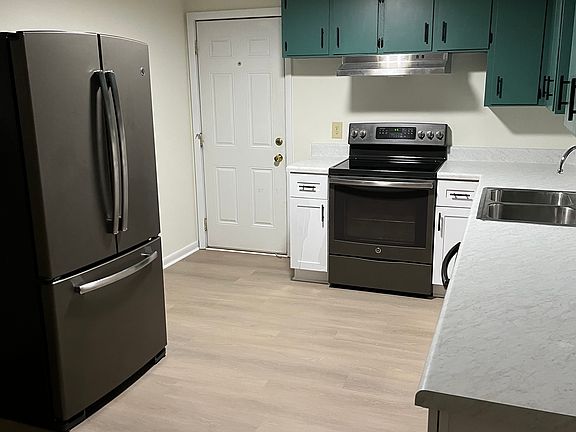 4th image of 209 Lancaster Rd