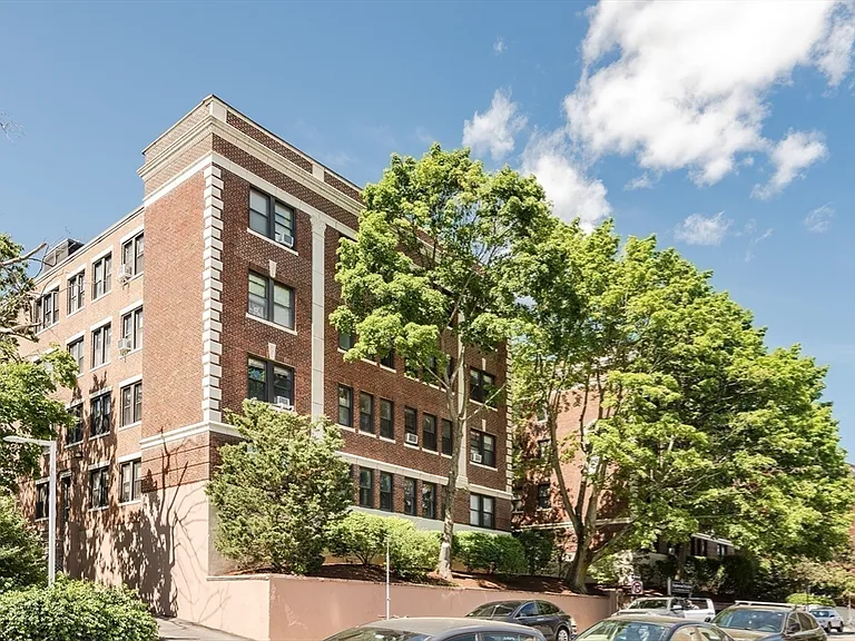 145 Englewood Ave #43 — Photo 34