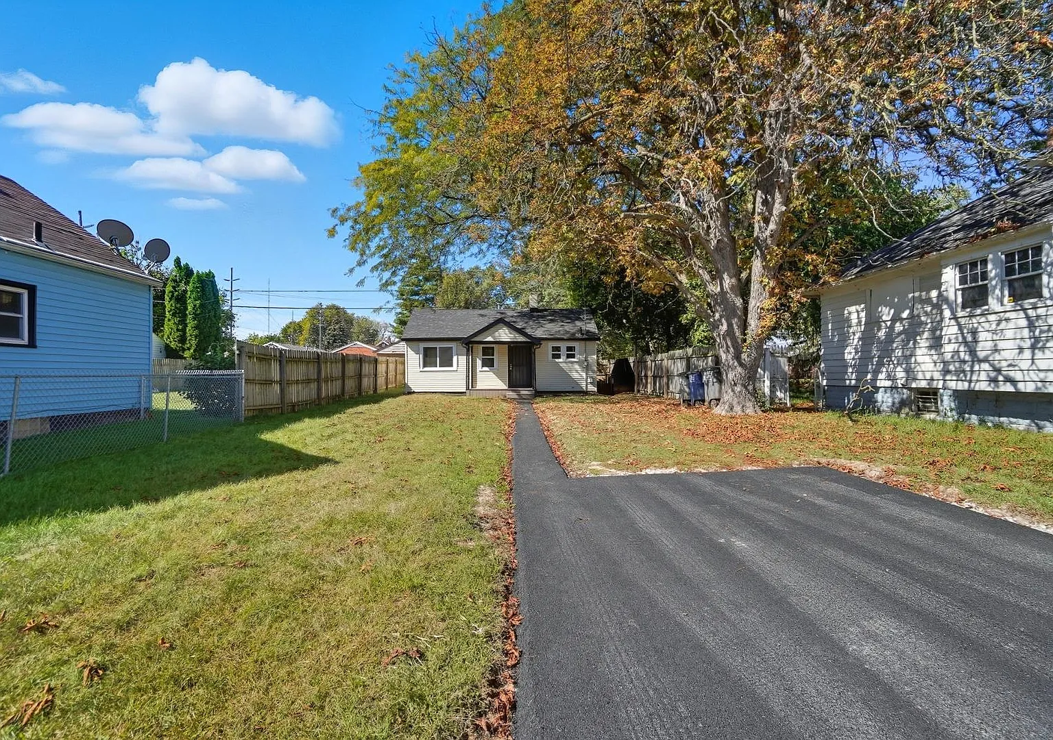 1 bed, 1.0 bath, 600 sqft, $850 — Photo 1