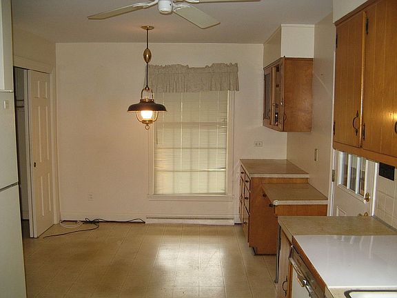 4th image of 2927 Ravenwood Dr