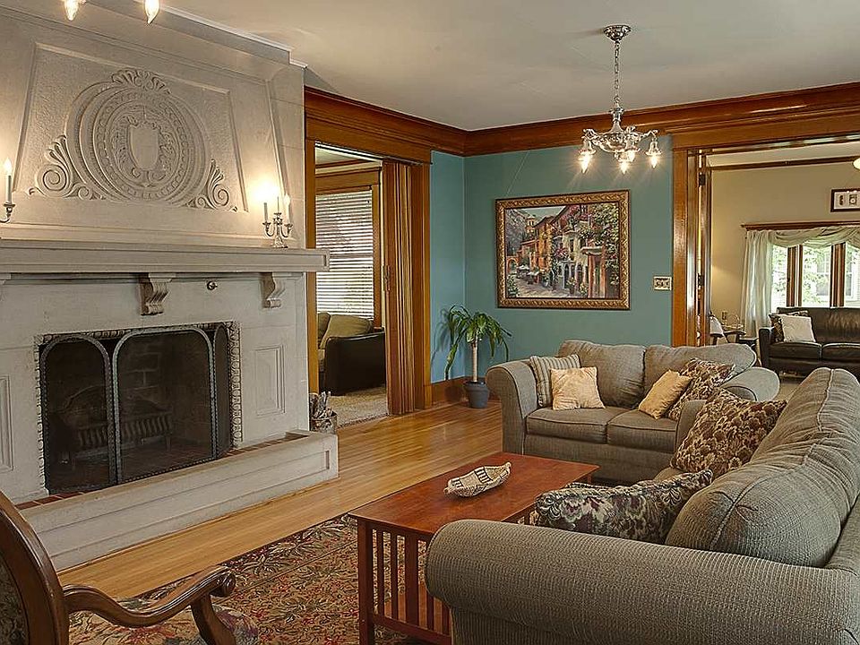 145 Prospect Ave, Waterloo, IA 50703 Zillow