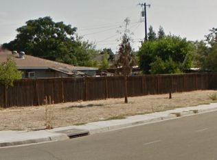 5TH And Morton Ave, Sanger, CA 93657