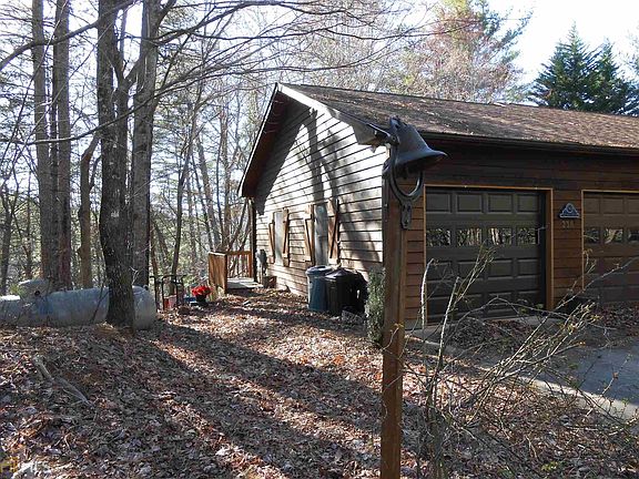 4th image of 238 Star Mountain Dr