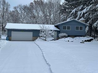 N7558 Turtle Trl, Pardeeville, WI 53954
