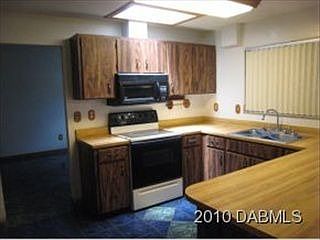 4th image of 401 Cherrywood Dr