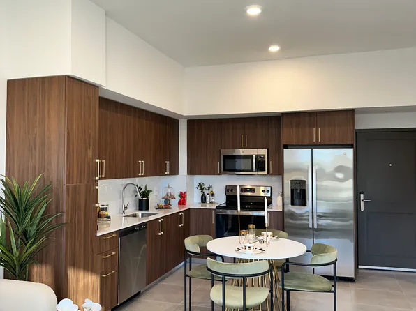 416 N 20th Ave #A3, Hollywood, FL 33020