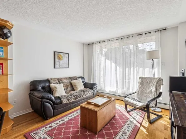 1129 N Cameron Ave SW #405, Calgary, AB T2T 0K6