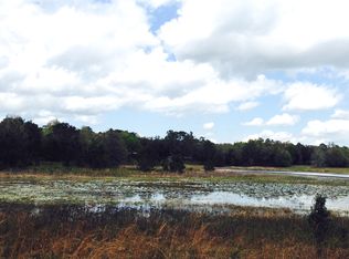 104 Twin Lakes Ct, Hawthorne, FL 32640