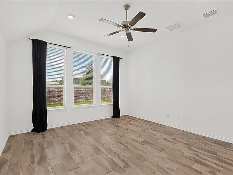 3616 Peachbush Ln — Photo 12