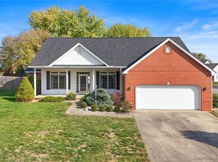 2348 Woods Edge Dr, Madison, IN 47250