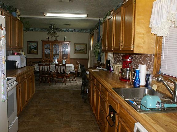 5th image of 2402 NW 17th St