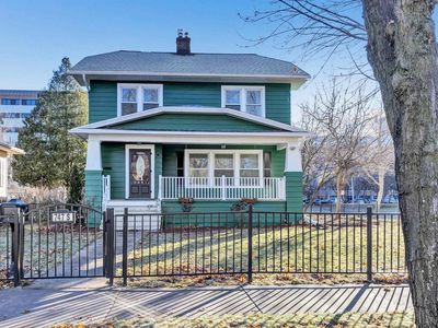 747 South JACKSON STREET, Green Bay, WI, 54301