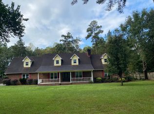 559 Holly Springs Dr, Thomasville, GA 31792