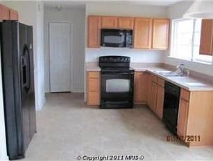 2nd image of 1821 Meadow Lark Dr