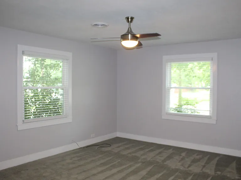 1107 N Wall St — Photo 12