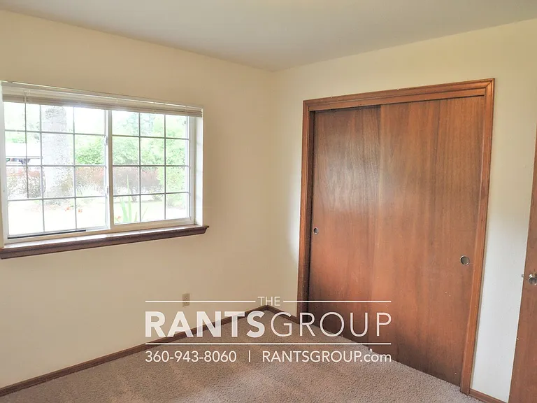 8615 Burns Dr SW — Photo 17