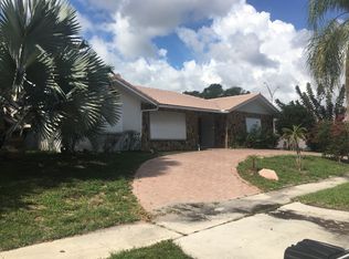 1598 SW 8th St, Boca Raton, FL 33486