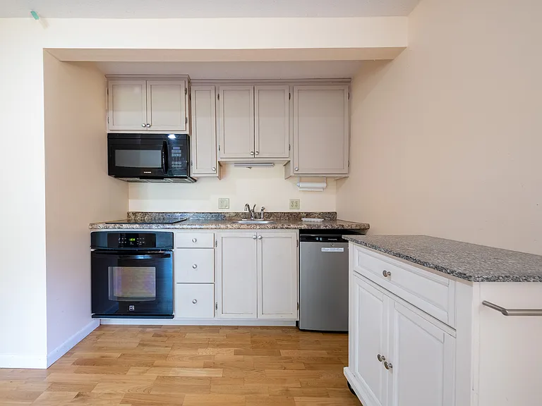 469 Reflection Rd — Photo 38