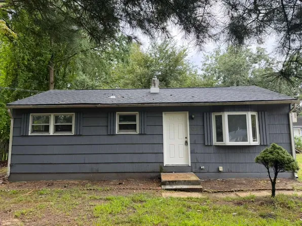 68 Ronald Rd, Lakewood, NJ 08701