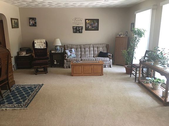4th image of 529 Township Road 3050