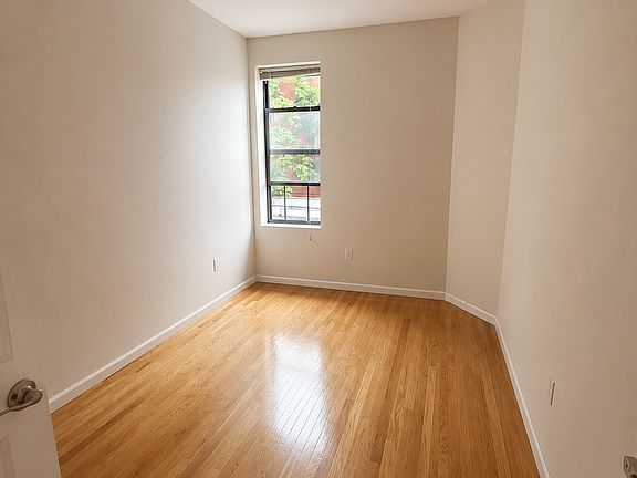 3rd image of 6664 Fresh Pond Rd #3F