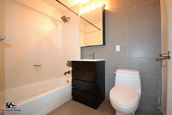 Rented by Bold New York | media 30