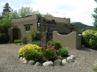 2 Windmill Mountain Rd, Oroville, WA 98844