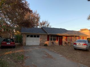 2113 E 15th St, Russellville, AR 72802