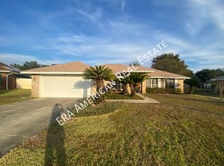 1870 Falling Leaves Ct, Navarre, FL 32566