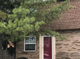 5732 Beechcroft Rd APT A, Columbus, OH 43229